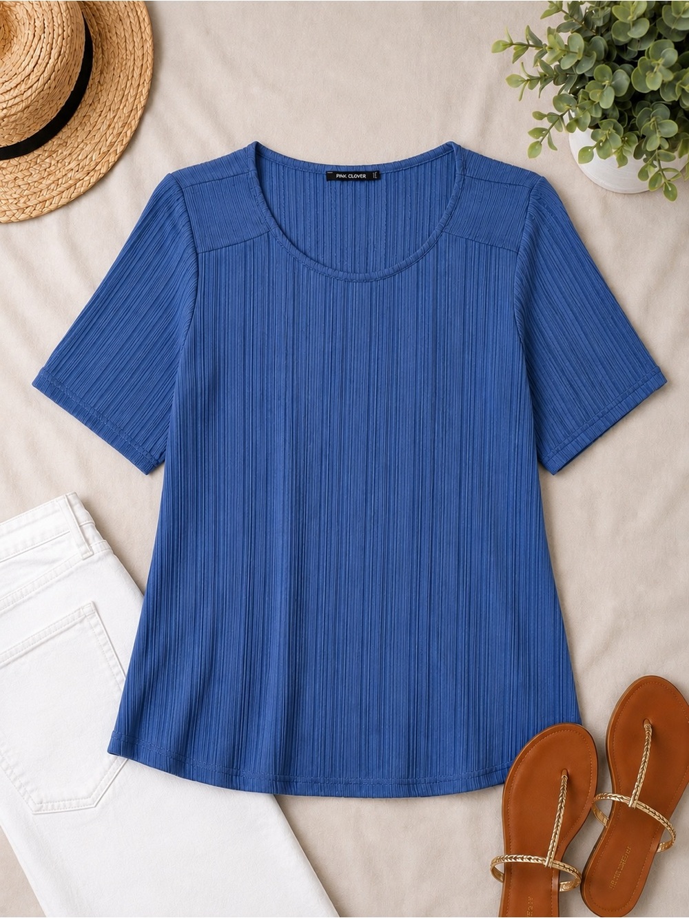 💙✨Pink Clover Ribbed Knit Flutter Sleeve Top Blue Size Large | Stitch Fix✨💙
